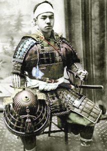 Samuráis del Viejo Japón armados con armadura completa, c.1880 (foto de albúmina coloreada a mano)